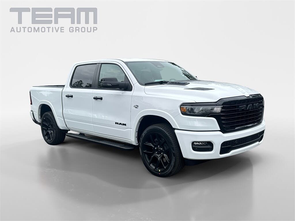 2026 RAM 1500 Laramie Crew Cab 4WD