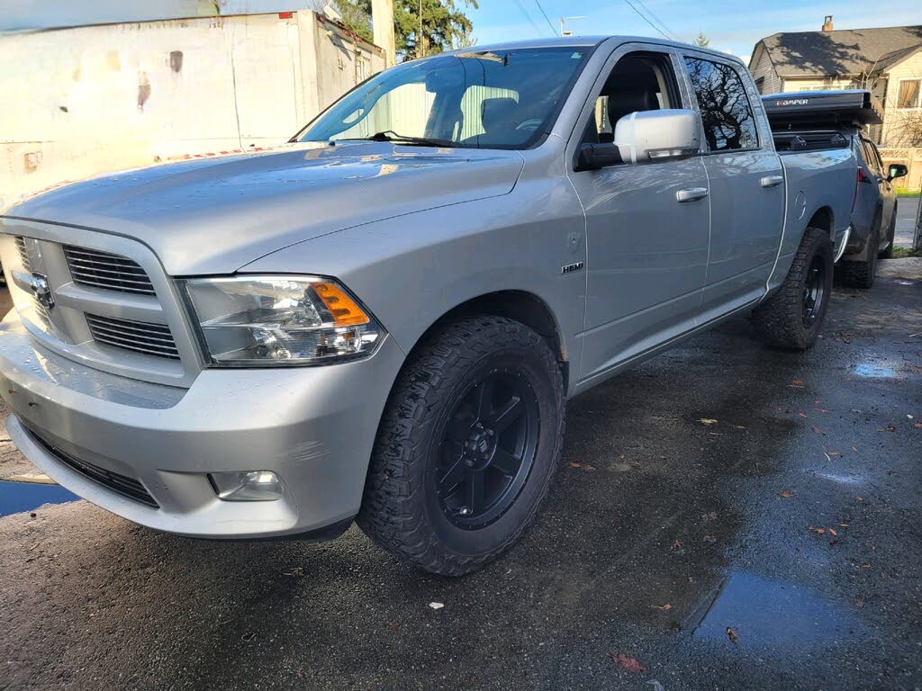 2011 RAM 1500 Sport Crew Cab 4WD