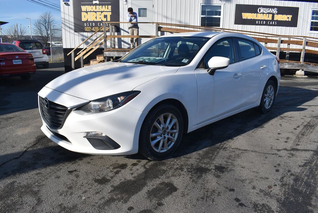 2015 Mazda MAZDA3 GS