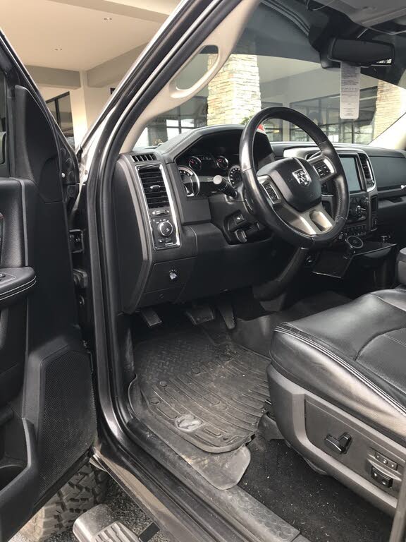 2018 RAM 2500 Laramie Crew Cab 4WD