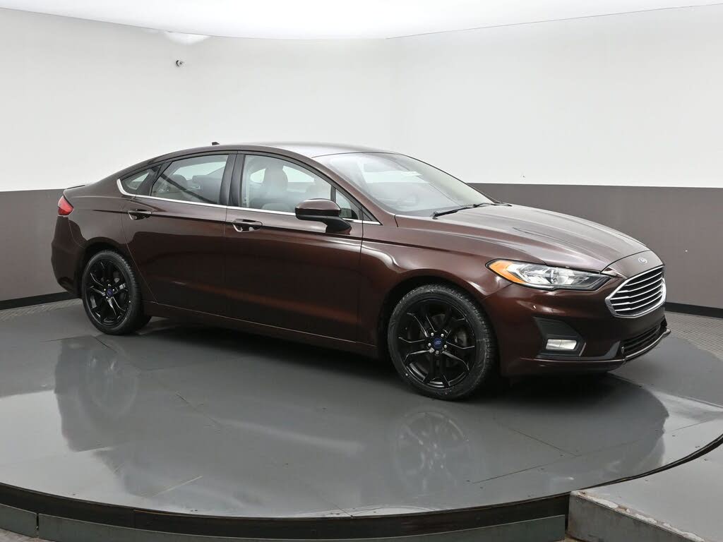 Ford Fusion SE 2019