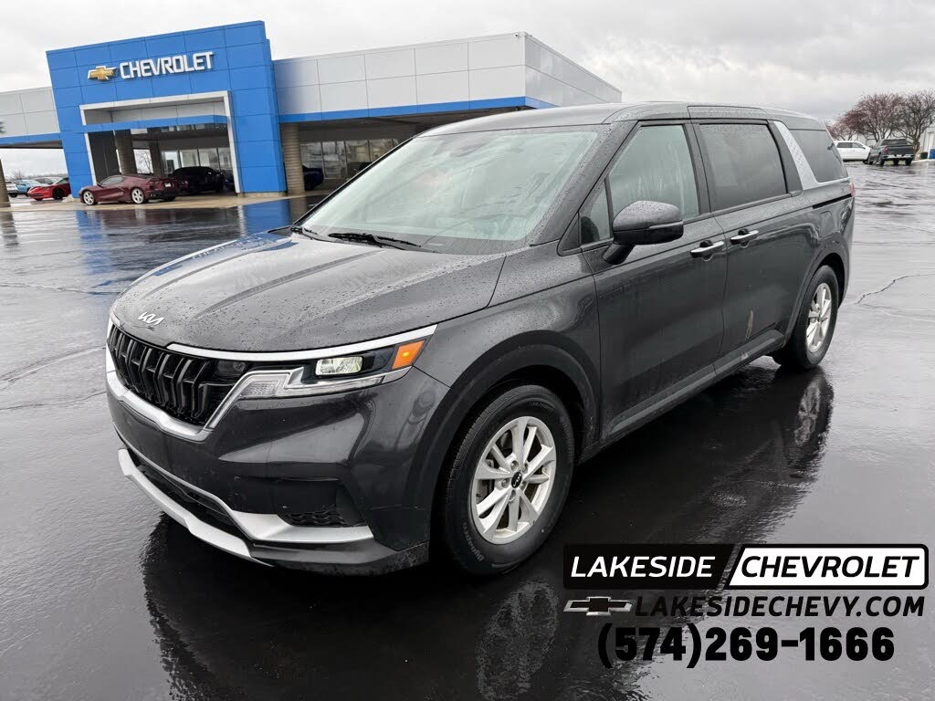 2022 Kia Carnival LX FWD