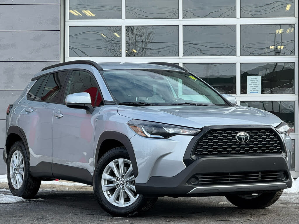 2022 Toyota Corolla Cross LE FWD