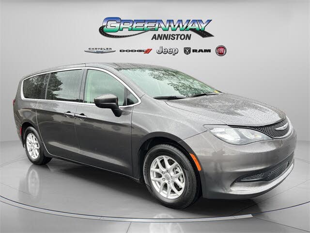 2023 Chrysler Voyager LX FWD