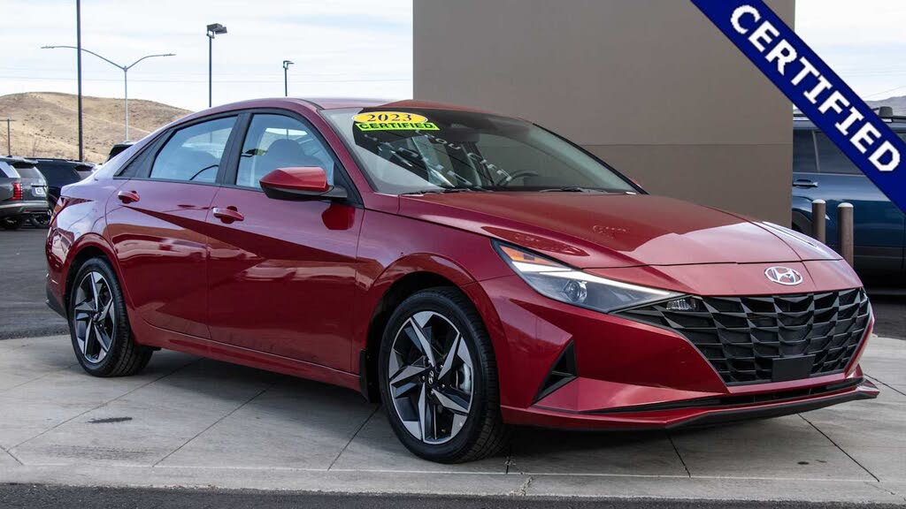 2023 Hyundai Elantra SEL FWD