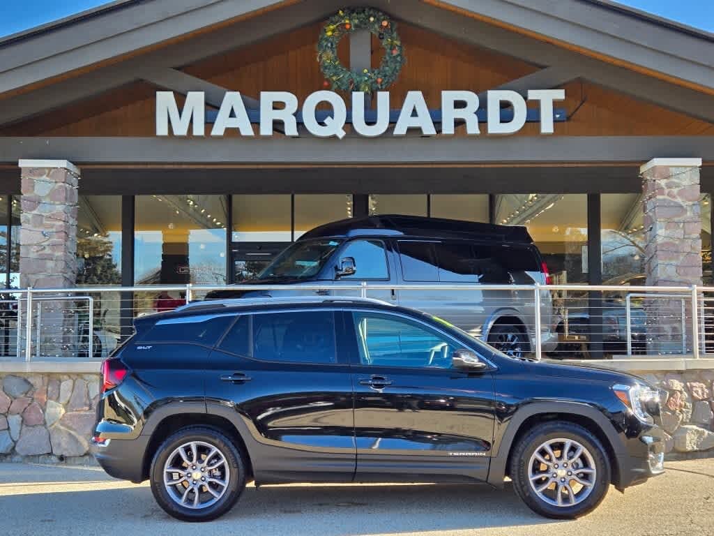 2024 GMC Terrain SLT AWD
