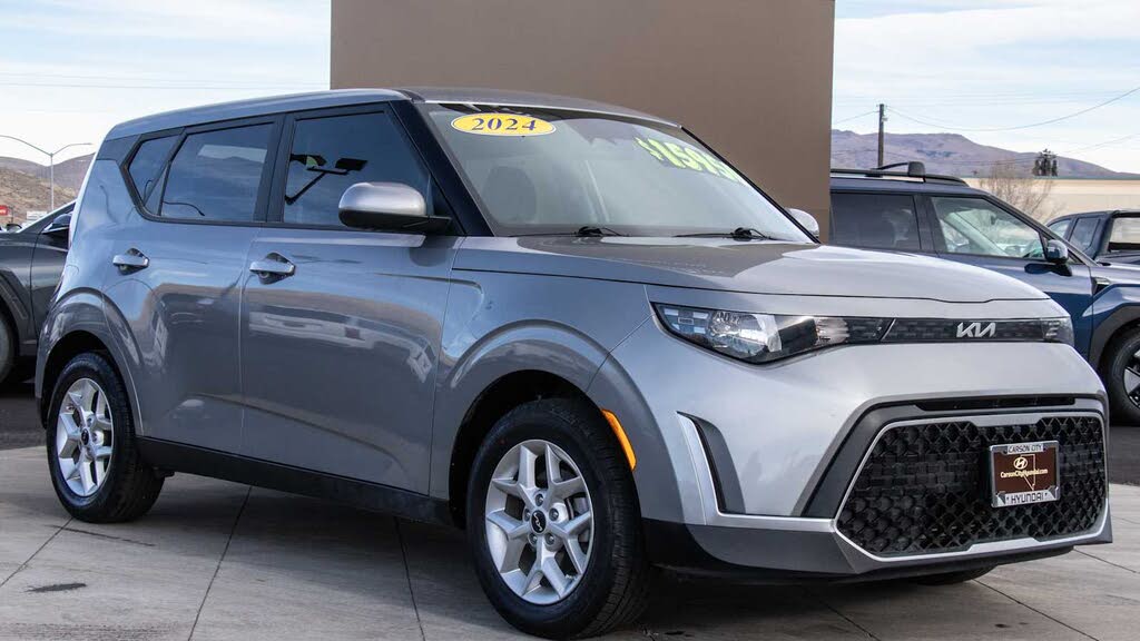 2024 Kia Soul LX FWD