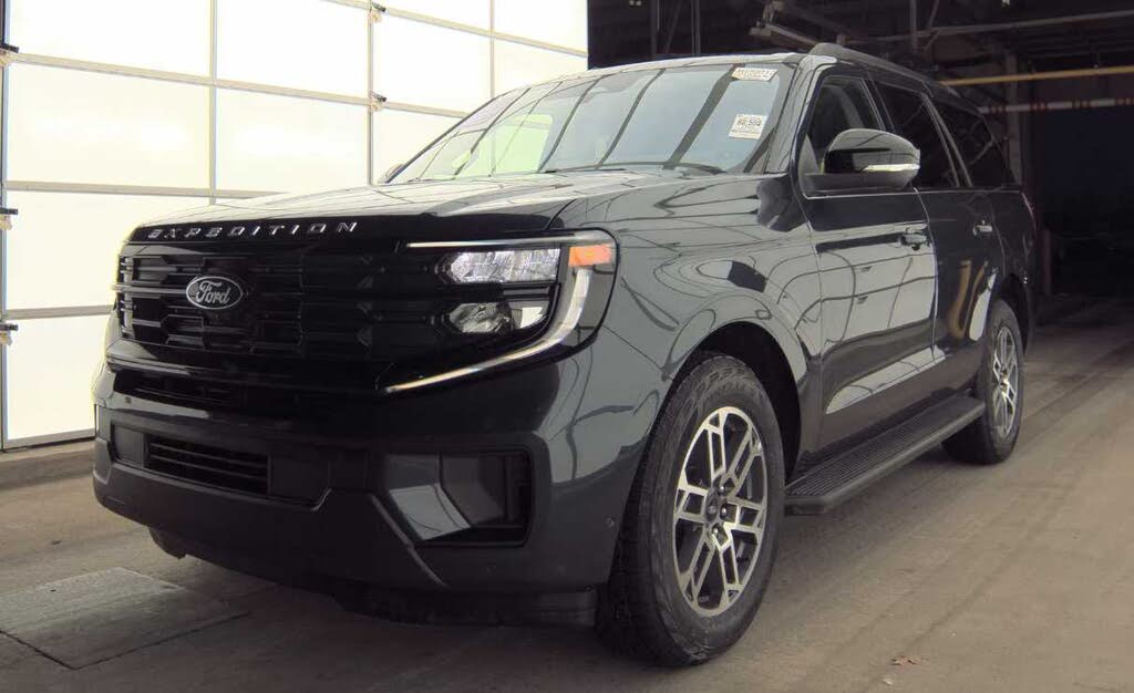 2025 Ford Expedition Active 4WD