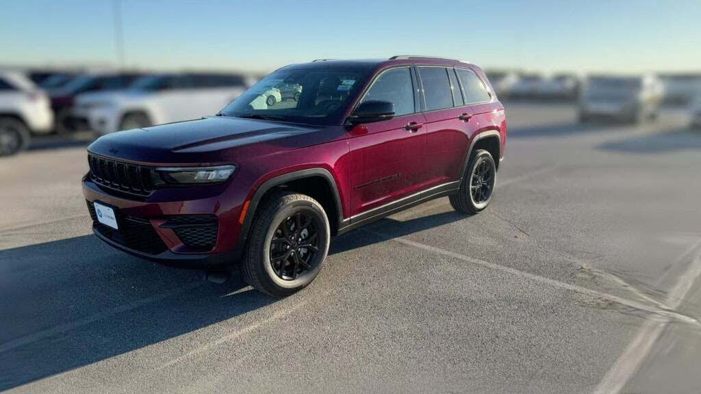 2025 Jeep Grand Cherokee Altitude X 4WD