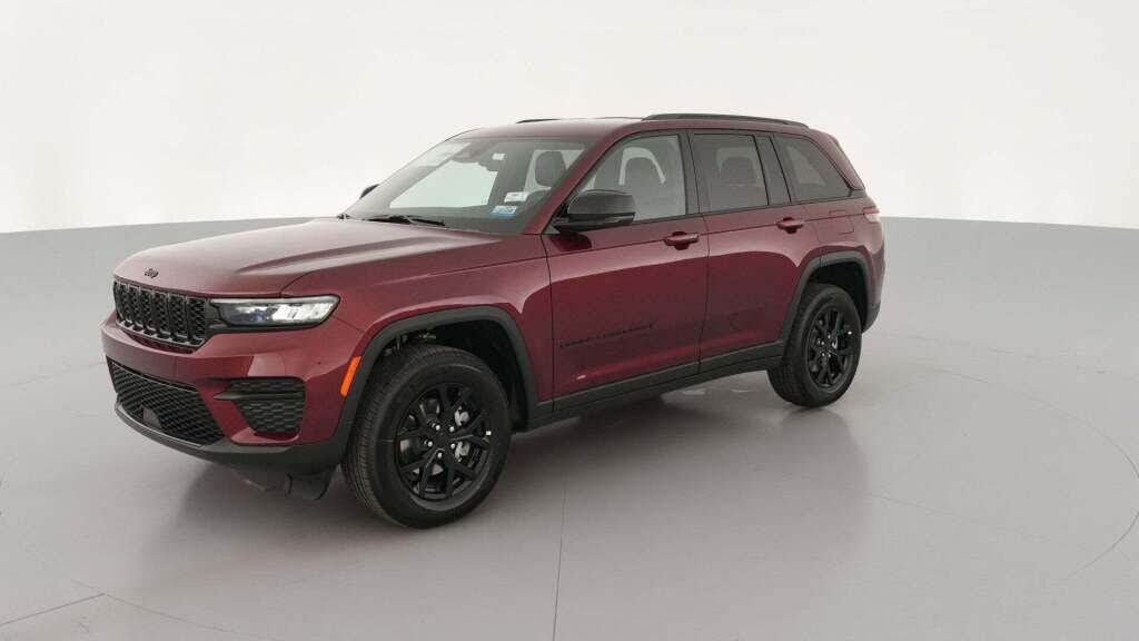 2025 Jeep Grand Cherokee Altitude 4WD