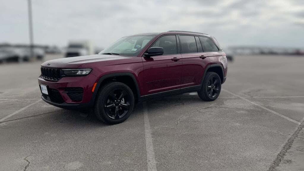 2025 Jeep Grand Cherokee Altitude X RWD