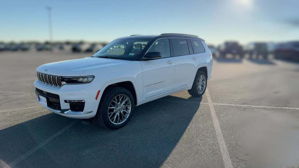 2025 Jeep Grand Cherokee L Summit 4WD