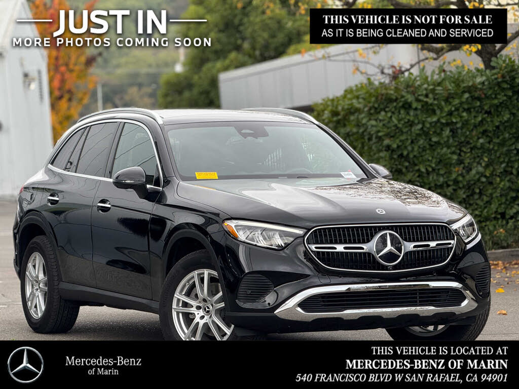 2025 Mercedes-Benz GLC 300 RWD