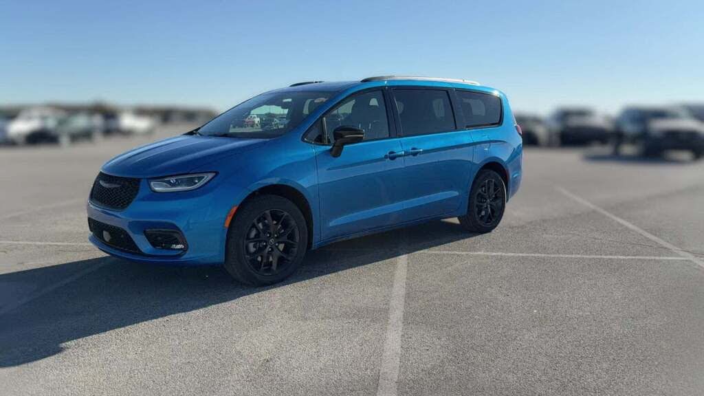 2026 Chrysler Pacifica Limited AWD