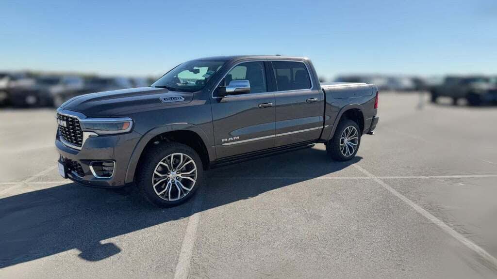 2026 RAM 1500 Tungsten Crew Cab 4WD