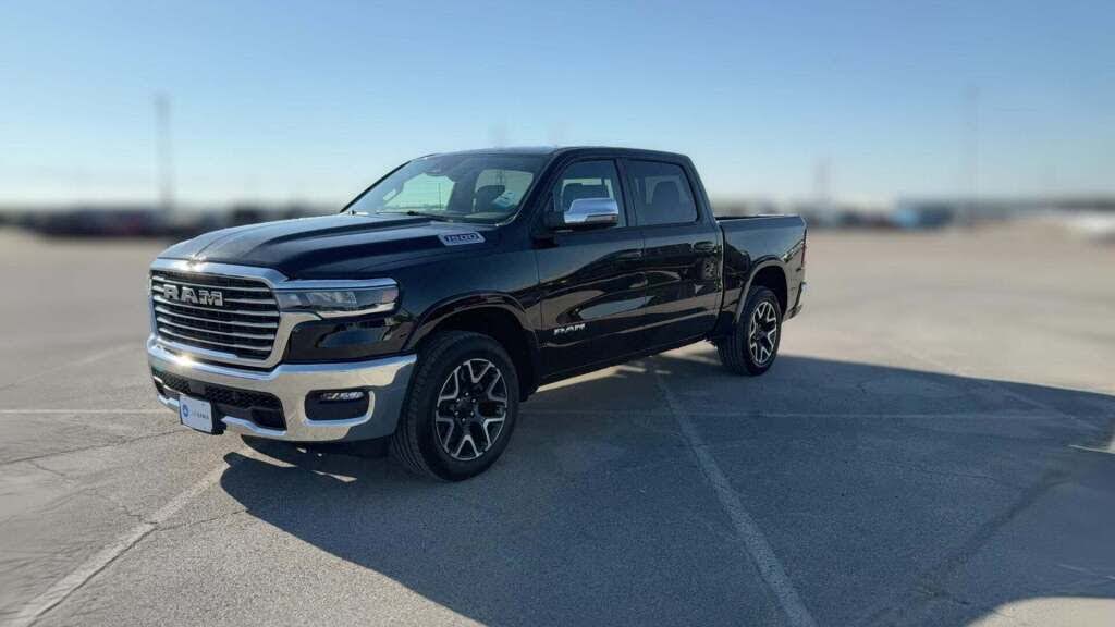 2026 RAM 1500 Laramie Crew Cab 4WD
