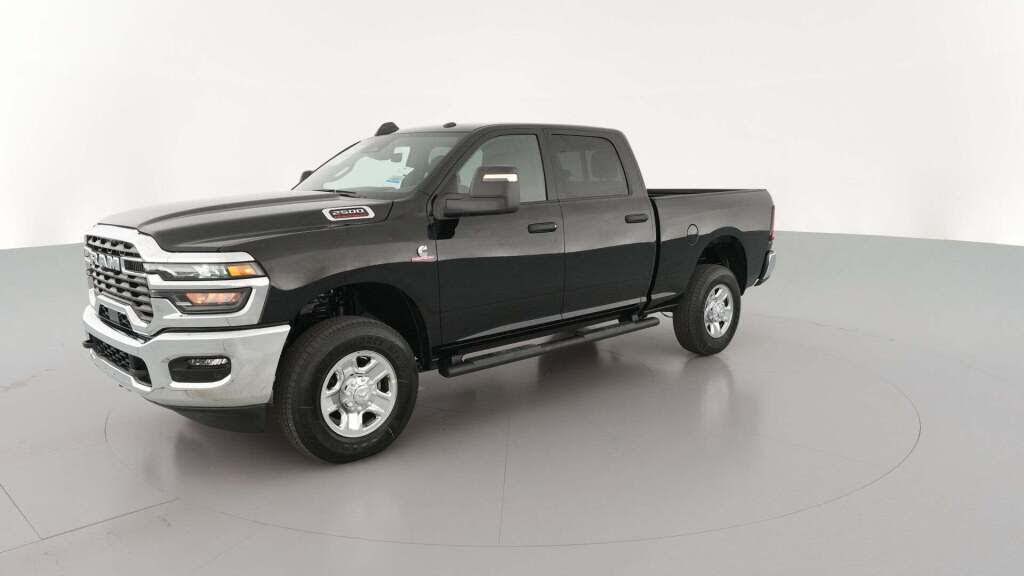 2026 RAM 2500 Tradesman Crew Cab 4WD