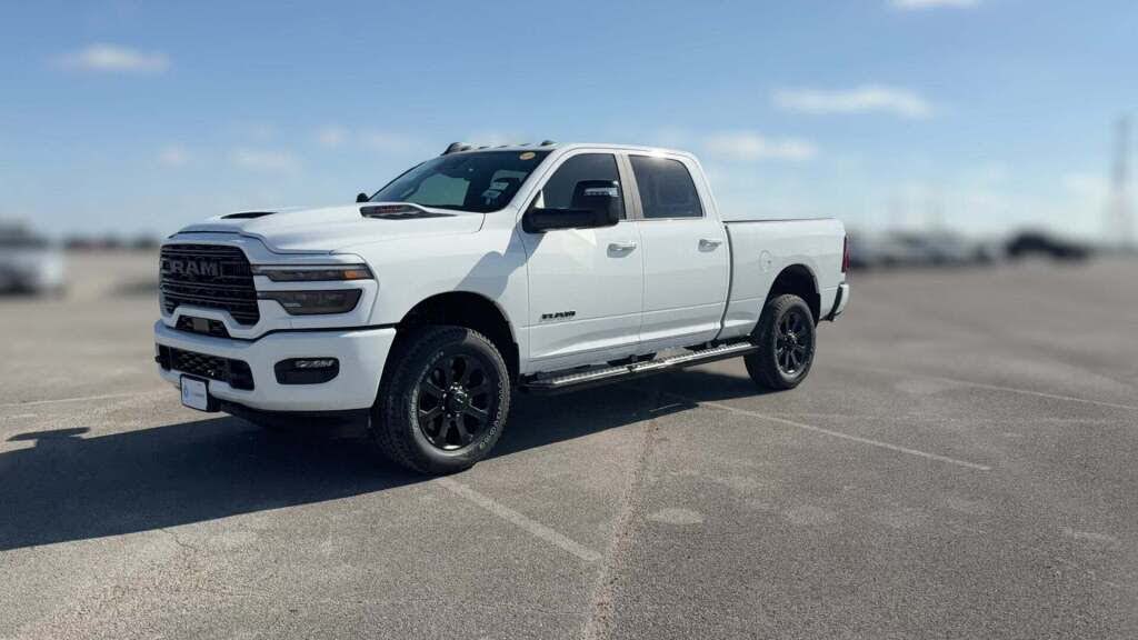 2026 RAM 2500 Laramie Crew Cab 4WD