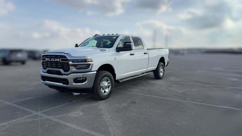 2026 RAM 2500 Tradesman Crew Cab LB 4WD