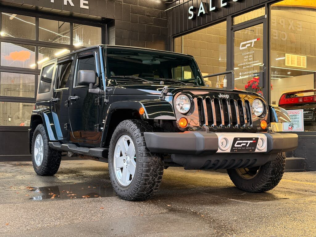 2012 Jeep Wrangler Unlimited Sahara 4WD