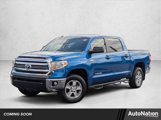 2017 Toyota Tundra SR5 CrewMax 5.7L FFV 4WD