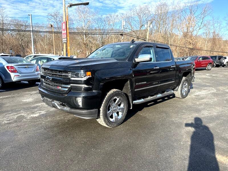2018 Chevrolet Silverado 1500 LTZ Crew Cab 4WD