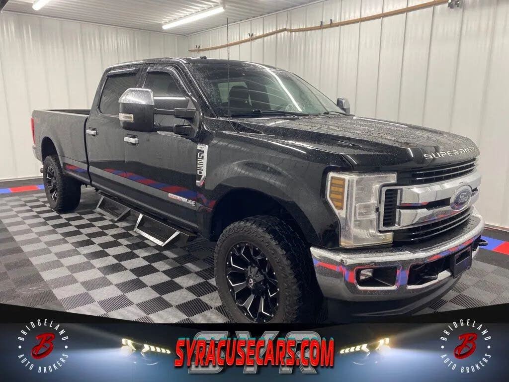 2018 Ford F-250 Super Duty XLT Crew Cab RWD