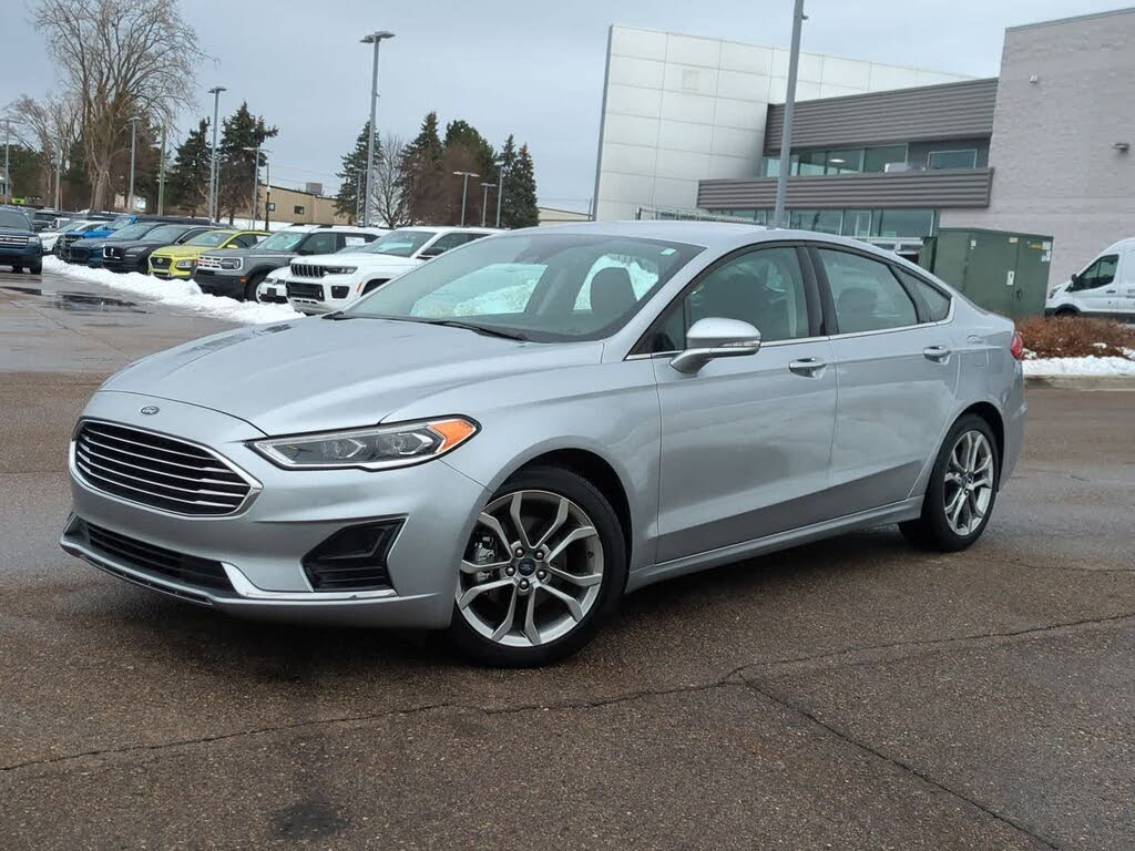 2020 Ford Fusion SEL FWD
