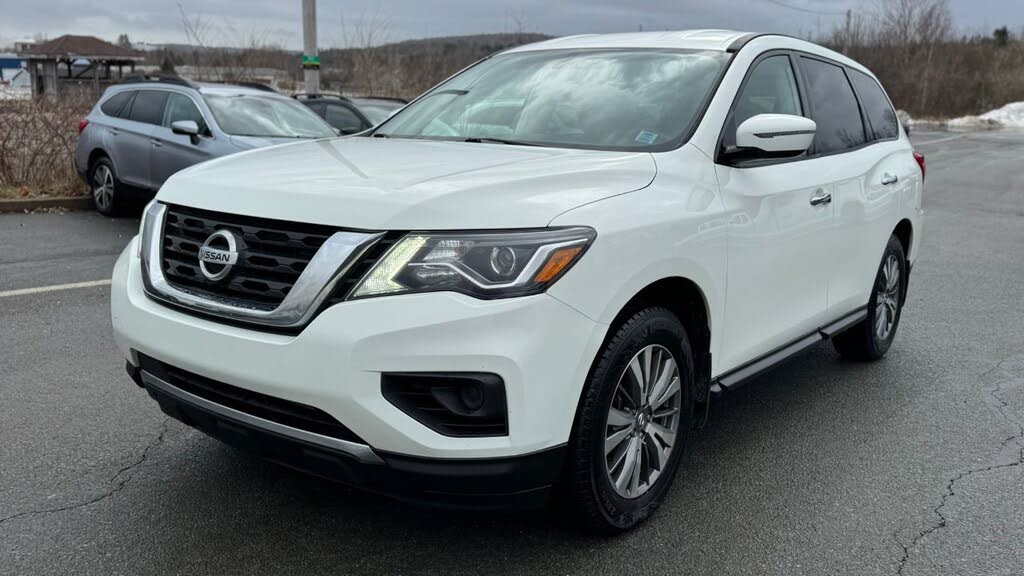 2020 Nissan Pathfinder S 4WD
