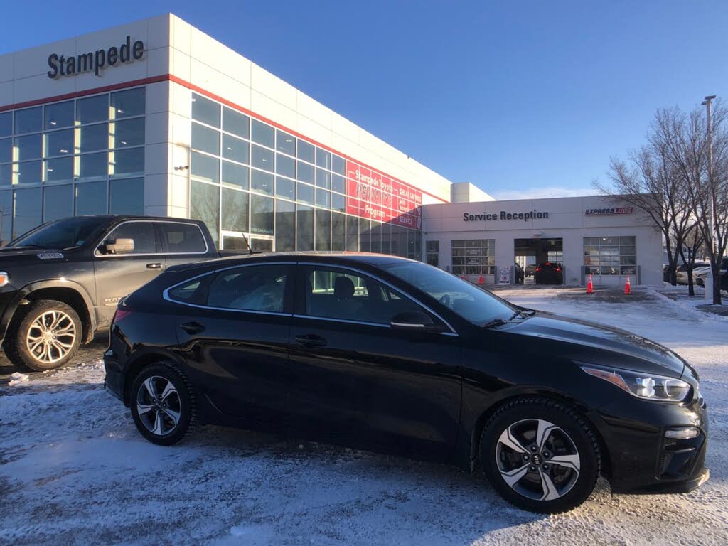 2021 Kia Forte5 EX FWD