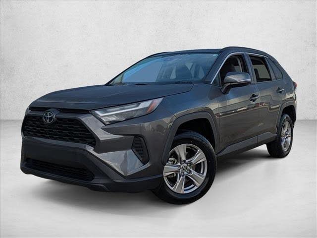 2022 Toyota RAV4 XLE FWD