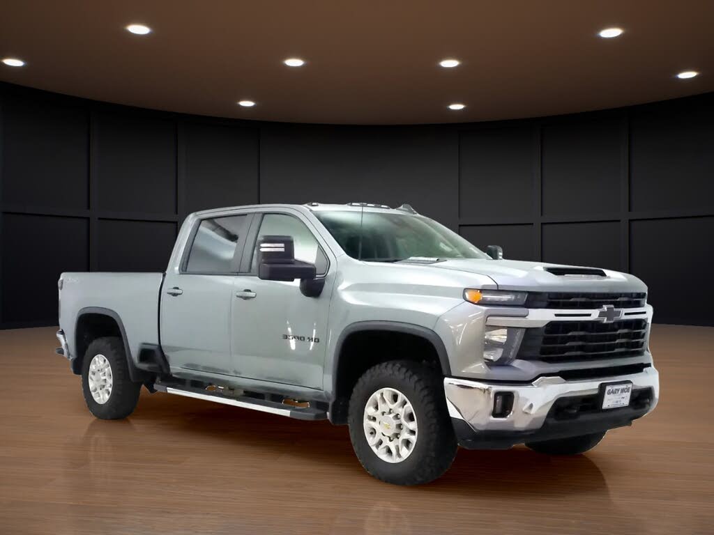 2024 Chevrolet Silverado 3500HD LT Crew Cab 4WD