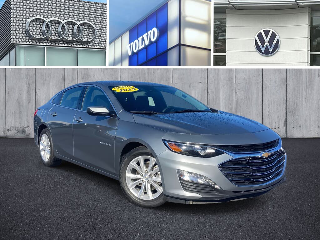 2025 Chevrolet Malibu LT with 1LT FWD