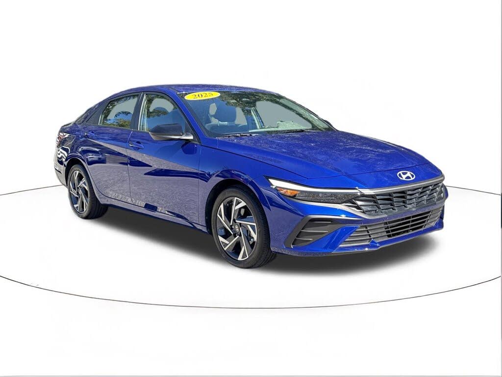 2025 Hyundai Elantra SEL Sport FWD