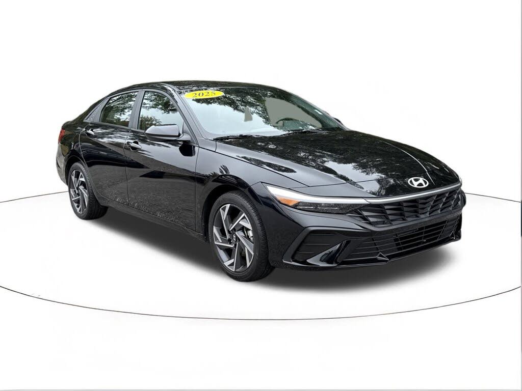 2025 Hyundai Elantra SEL Sport FWD
