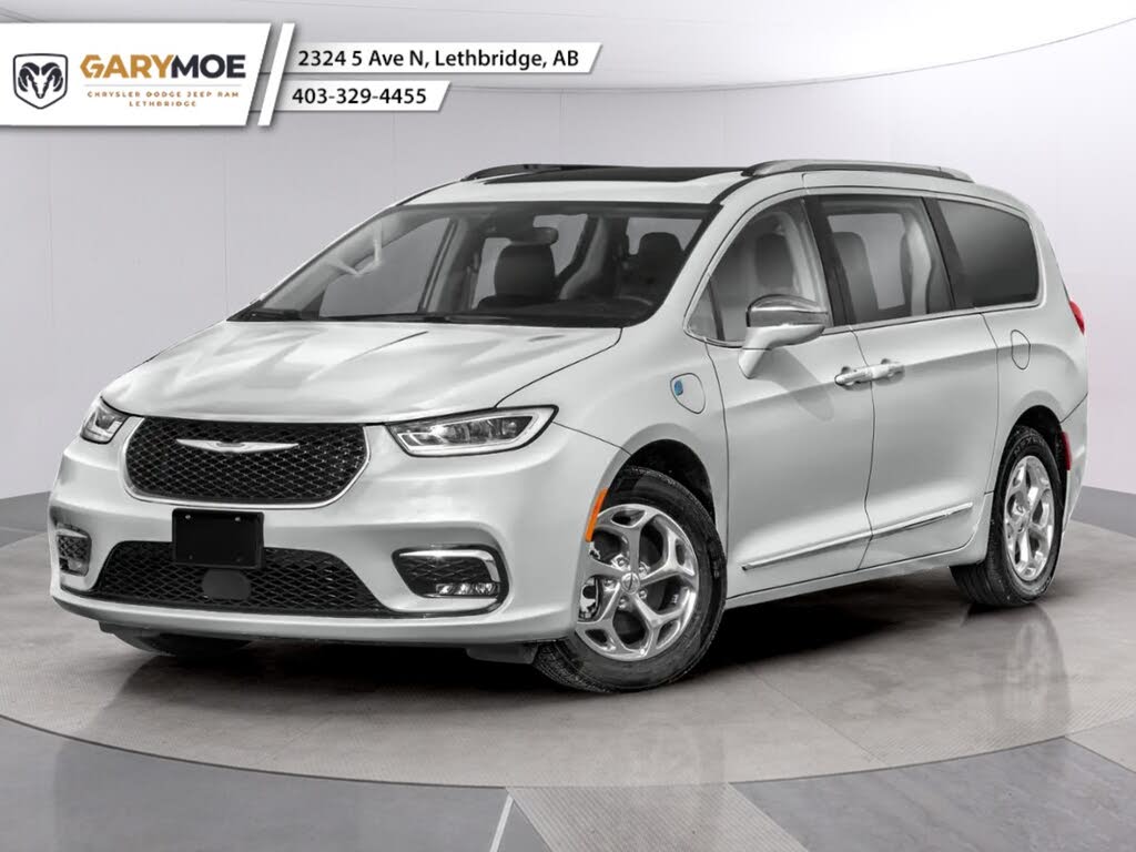 2022 Chrysler Pacifica Hybrid Touring L FWD