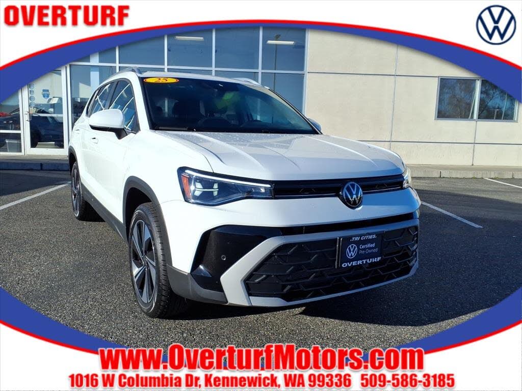 2025 Volkswagen Taos SE 4Motion