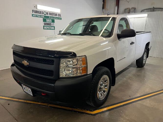 2007 Chevrolet Silverado Classic 1500 Work Truck RWD