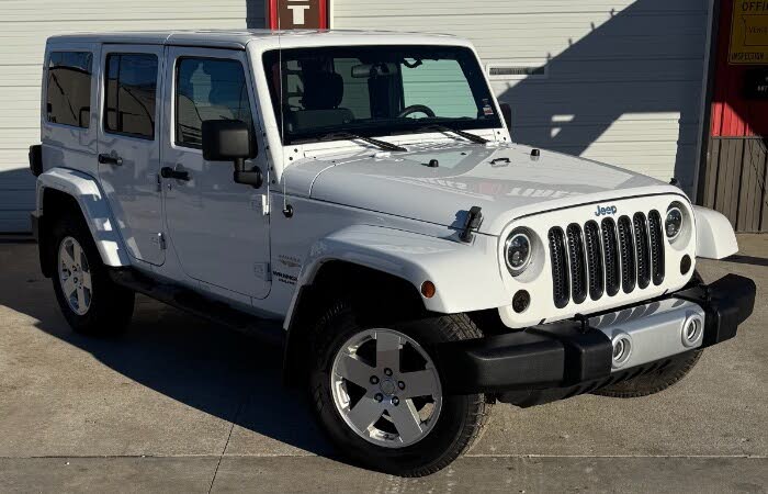 2012 Jeep Wrangler Unlimited Sahara 4WD