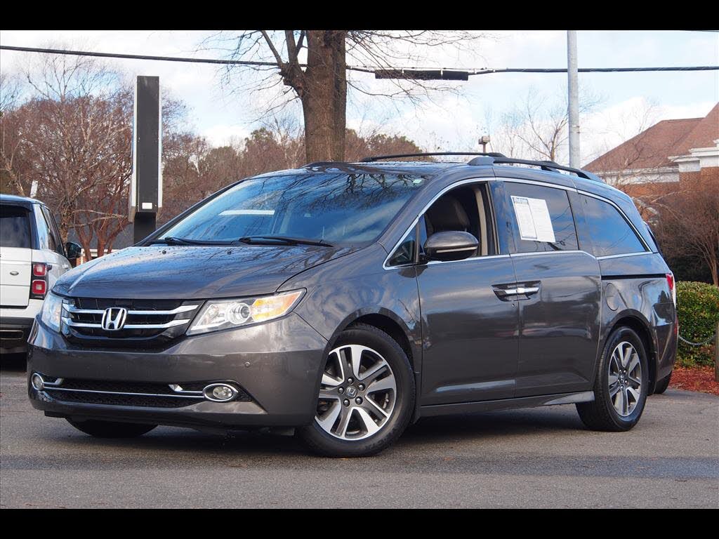 2015 Honda Odyssey Touring FWD