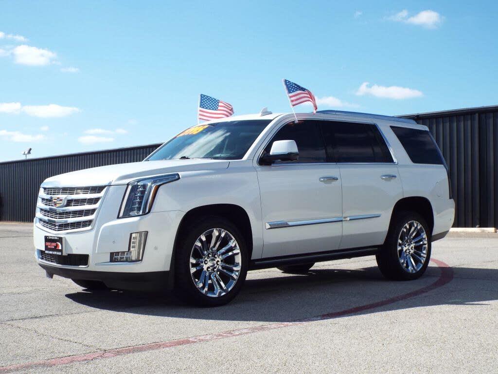 2017 Cadillac Escalade Premium Luxury RWD