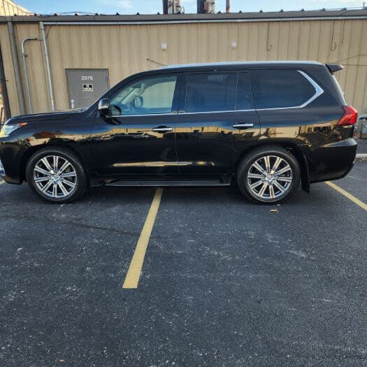 2017 Lexus LX 570 4WD