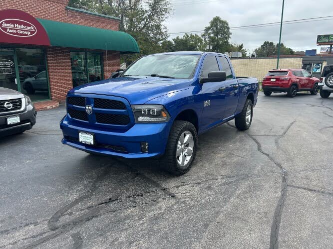 2018 RAM 1500 Express Quad Cab 4WD