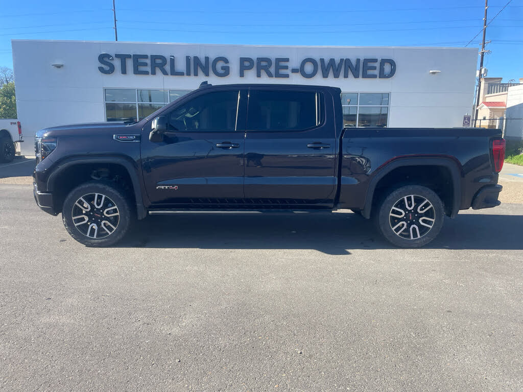 2022 GMC Sierra 1500 AT4 Crew Cab 4WD