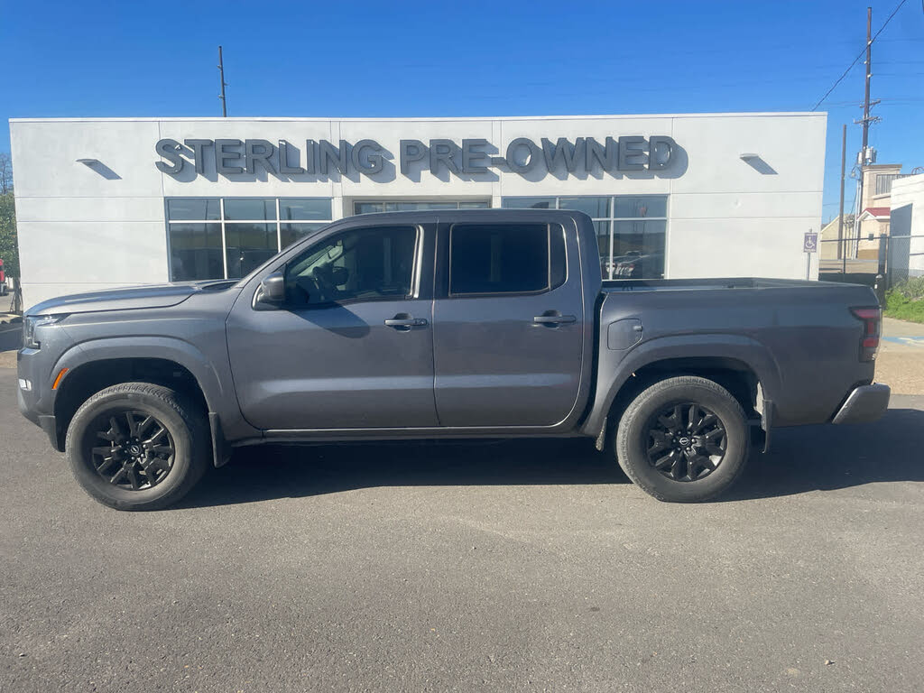 2022 Nissan Frontier SV Crew Cab RWD