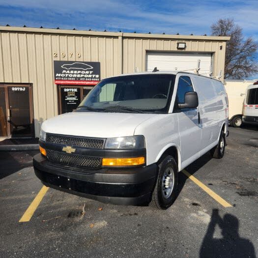2023 Chevrolet Express Cargo 2500 RWD