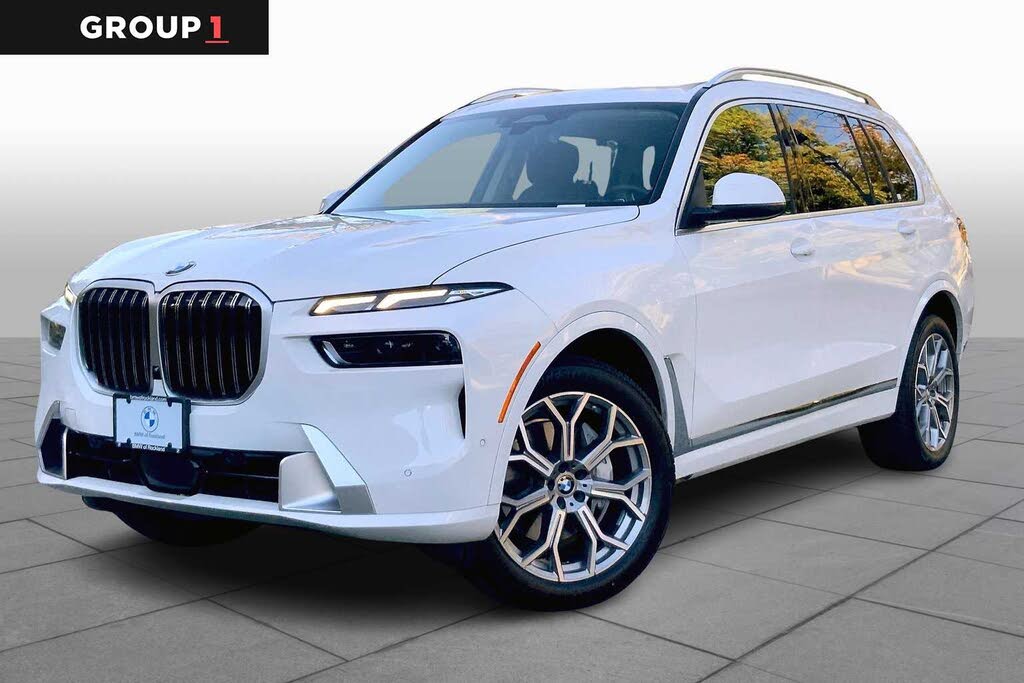 2025 BMW X7 xDrive40i AWD