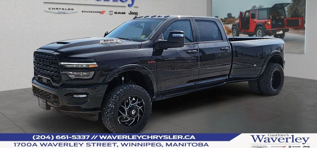 2025 RAM 3500 Limited Crew Cab LB DRW 4WD