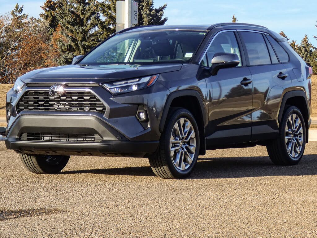 2025 Toyota RAV4 XLE AWD