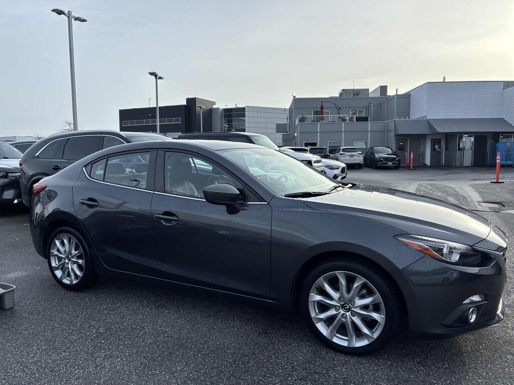 2016 Mazda MAZDA3 GT